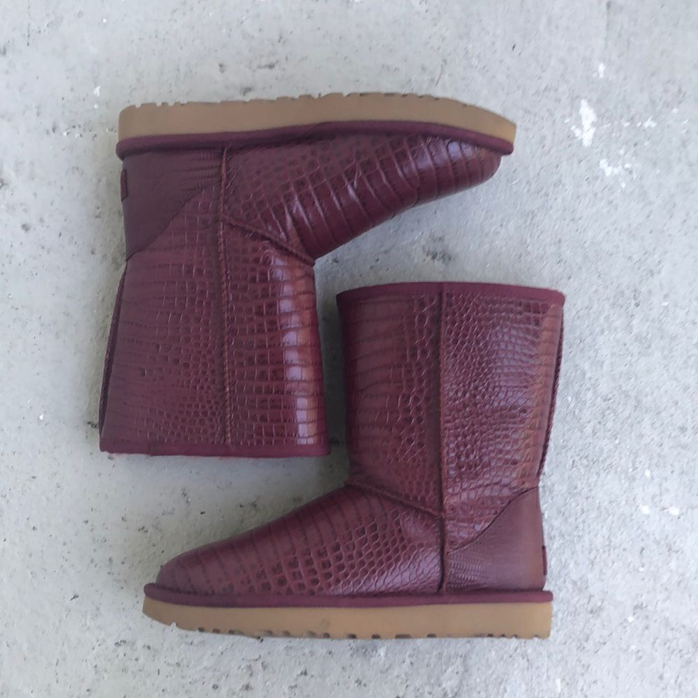 Ugg crocodile embossed